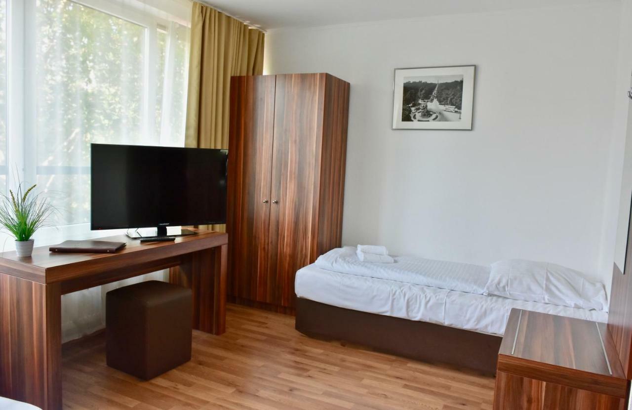 Aparthotel Christie Berlin Ngoại thất bức ảnh